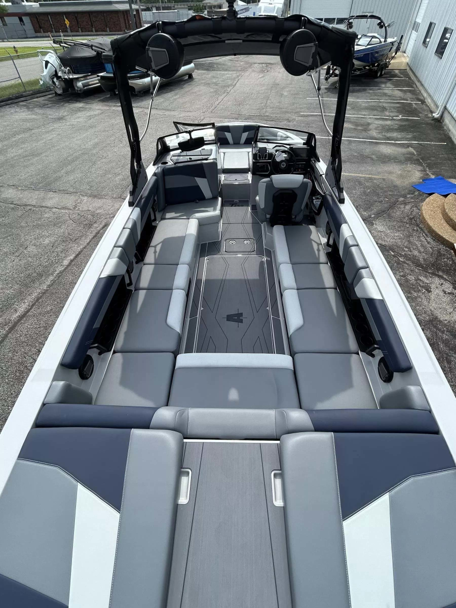2026 Axis Boats T250 for sale in Hazelwood, Missouri
