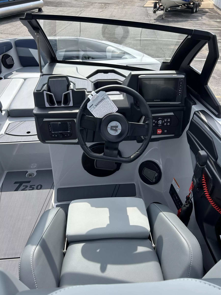 2026 Axis Boats T250 for sale in Hazelwood, Missouri