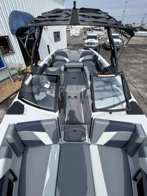 2026 Axis Boats T250 for sale in Hazelwood, Missouri