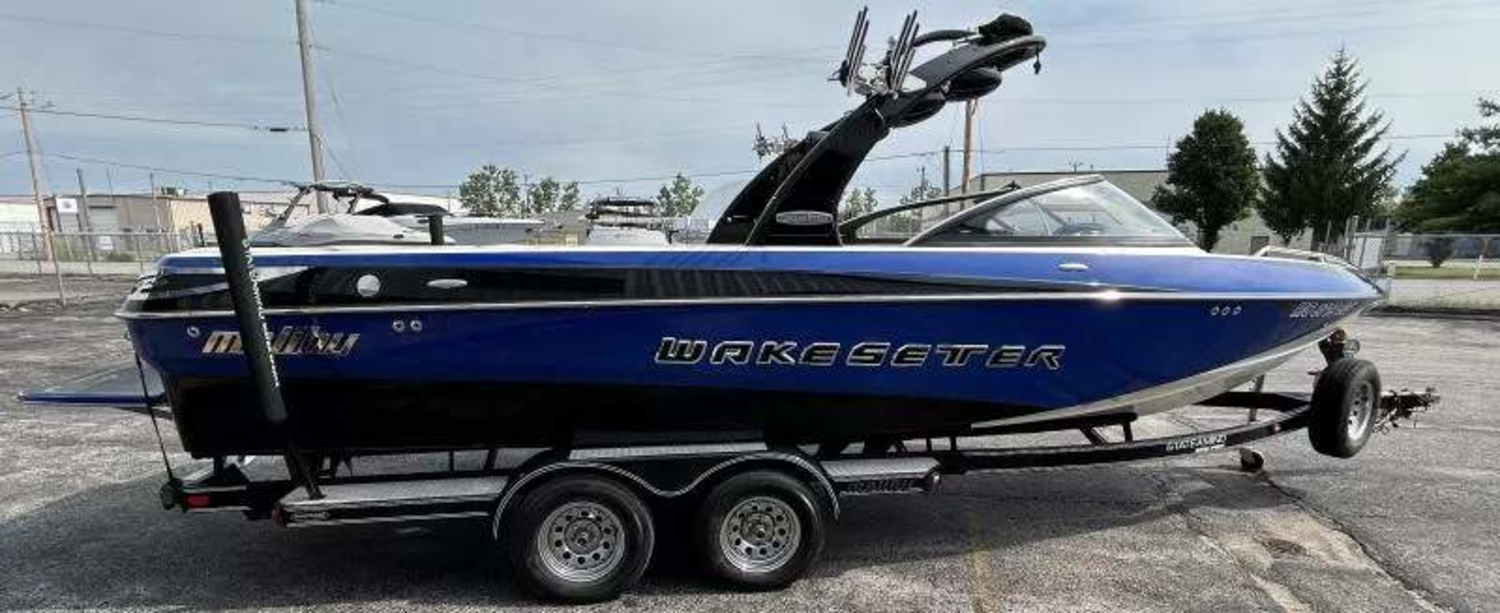 2007 Malibu Boats Wakesetter 247 LSV for sale in Hazelwood, Missouri