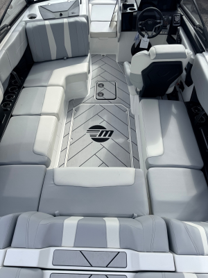 2025 Malibu Boats Wakesetter 22 LSV for sale in Hazelwood, Missouri