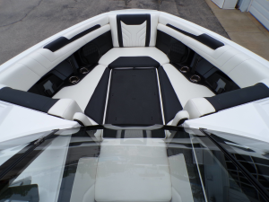 2025 Malibu Boats Wakesetter 25 LSV for sale in Hazelwood, Missouri