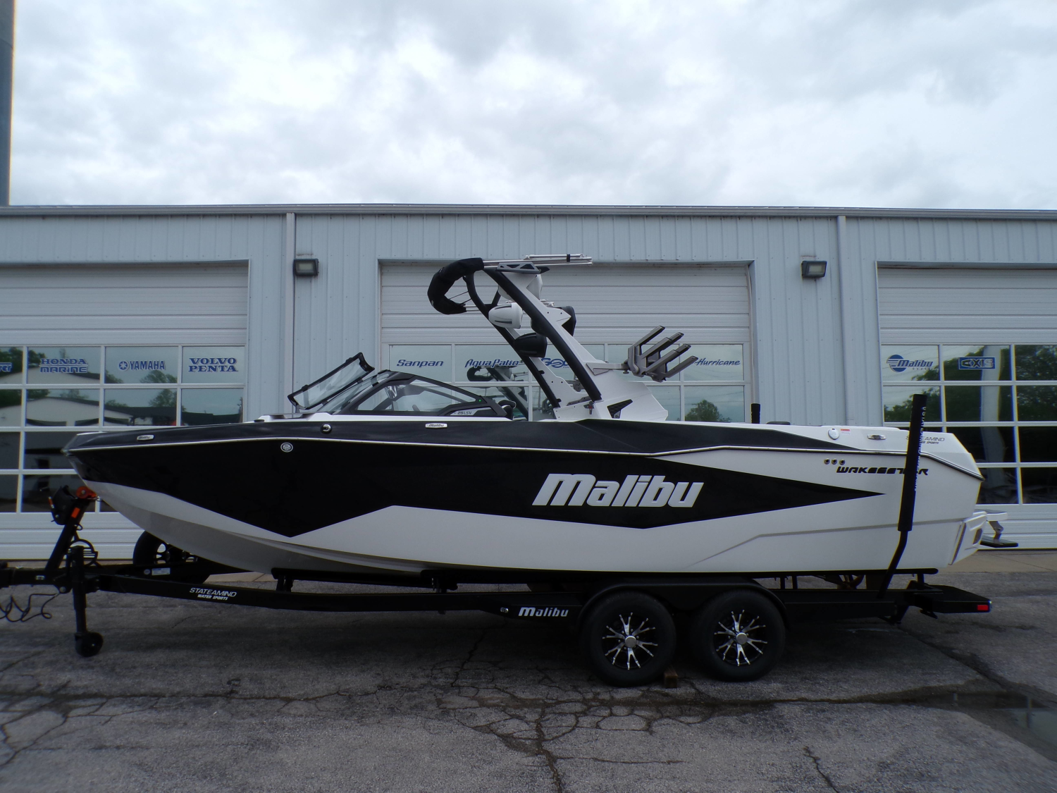 2025 Malibu Wakesetter 25LSV