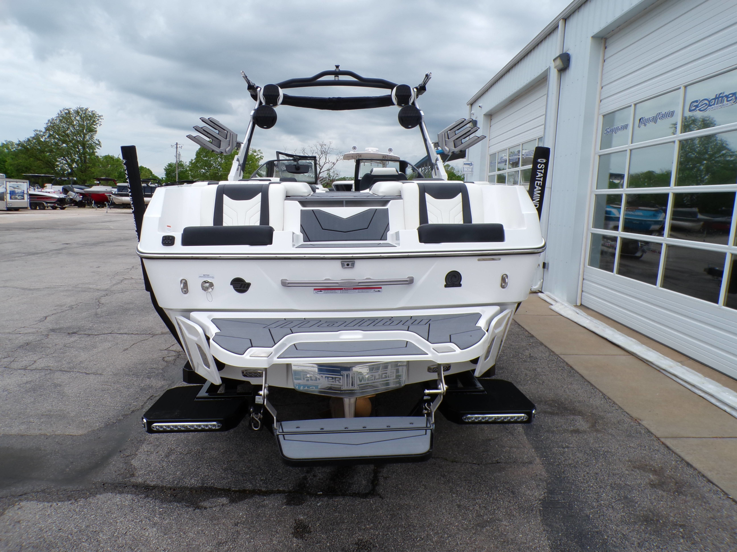 2025 Malibu Wakesetter 25LSV