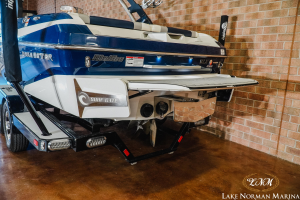 2017 Malibu Boats Wakesetter VLX for sale in Mooresville, North Carolina