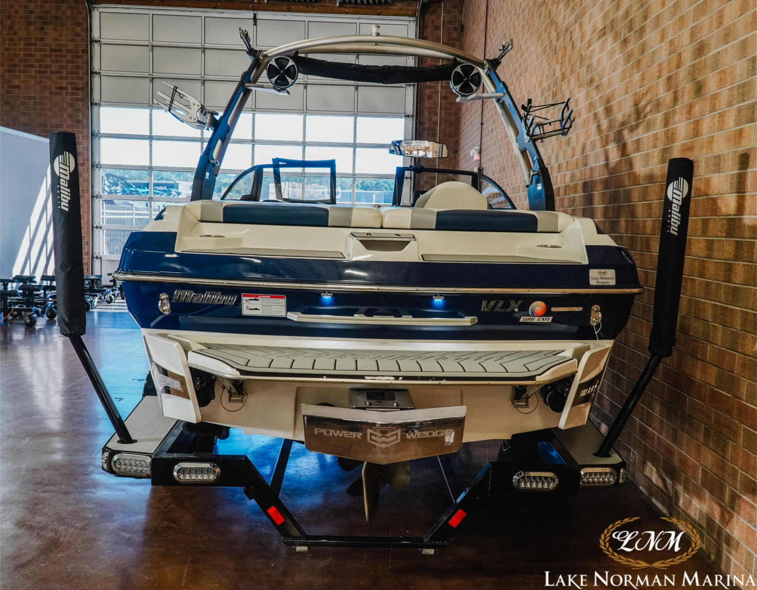 2017 Malibu Boats Wakesetter VLX for sale in Mooresville, North Carolina