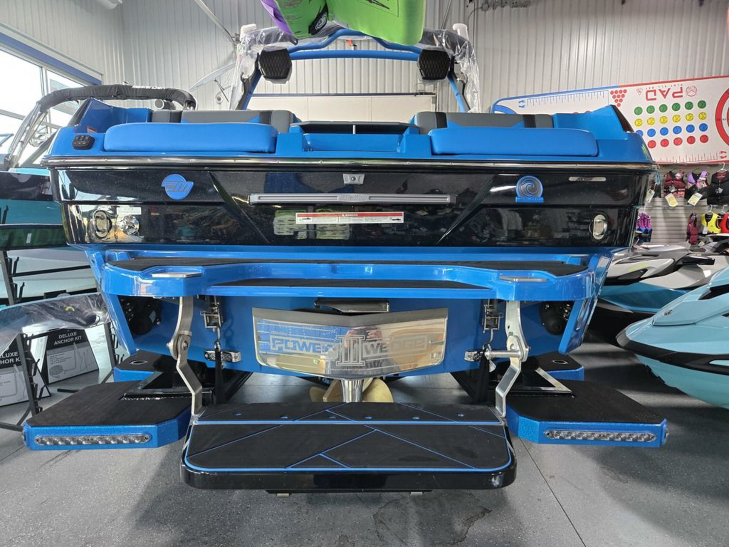 2025 Malibu Boats 23 LSV