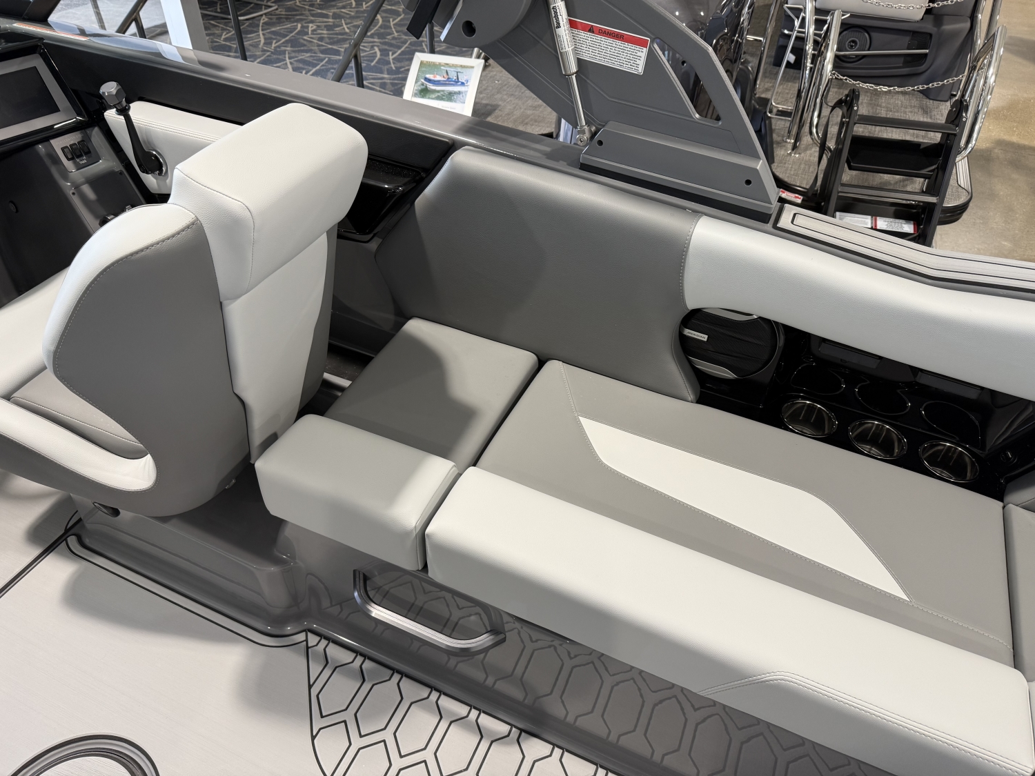 2026 MasterCraft NXT22