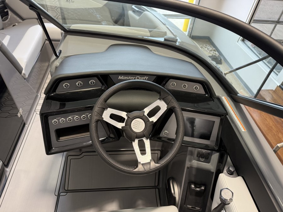 2026-mastercraft-nxt22-112137-image12