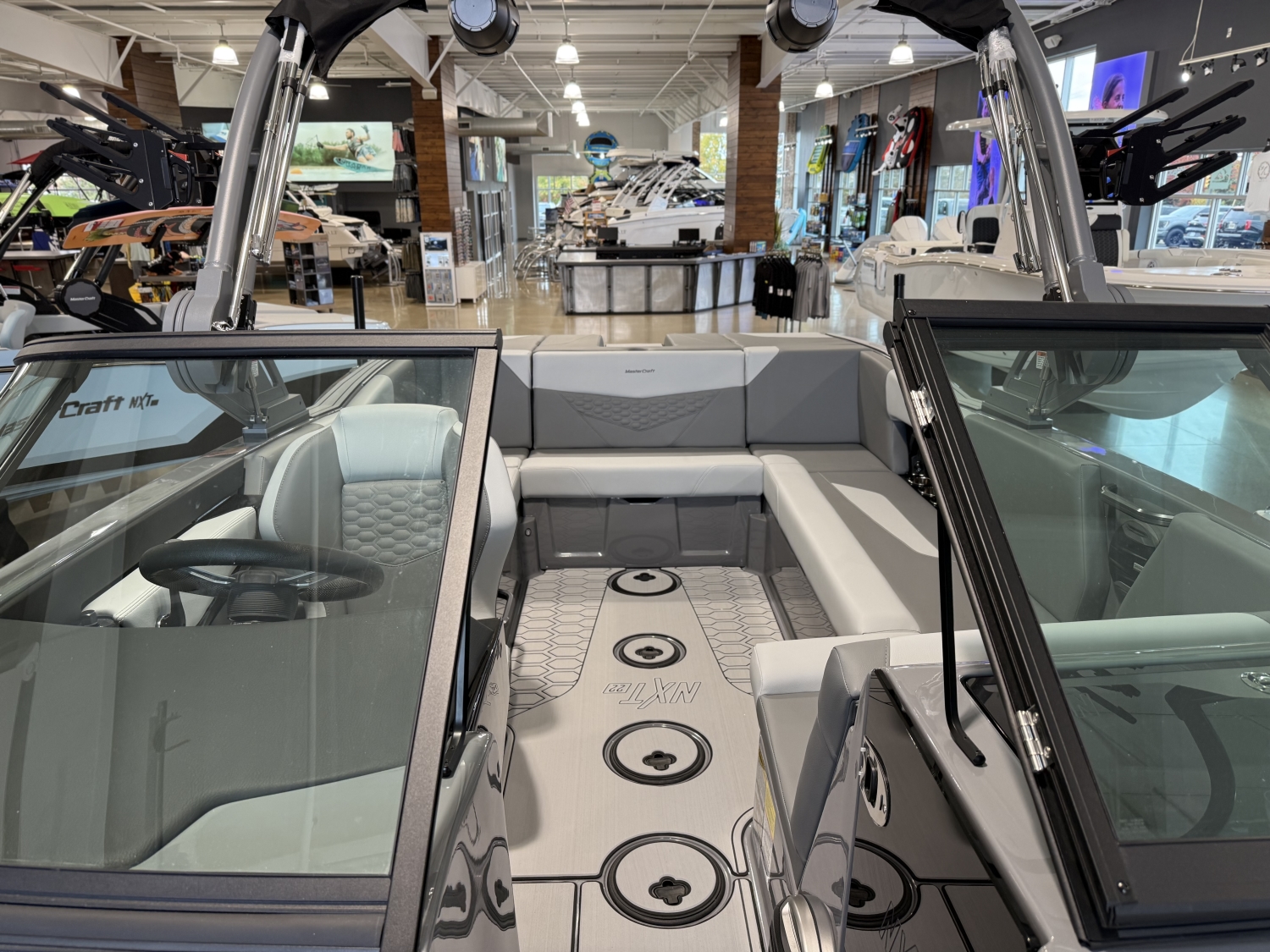 2026 MasterCraft NXT22