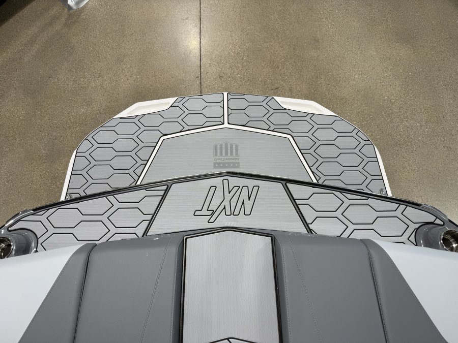 2026-mastercraft-nxt22-112137-image20