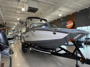 2026-mastercraft-nxt22-112137-image24