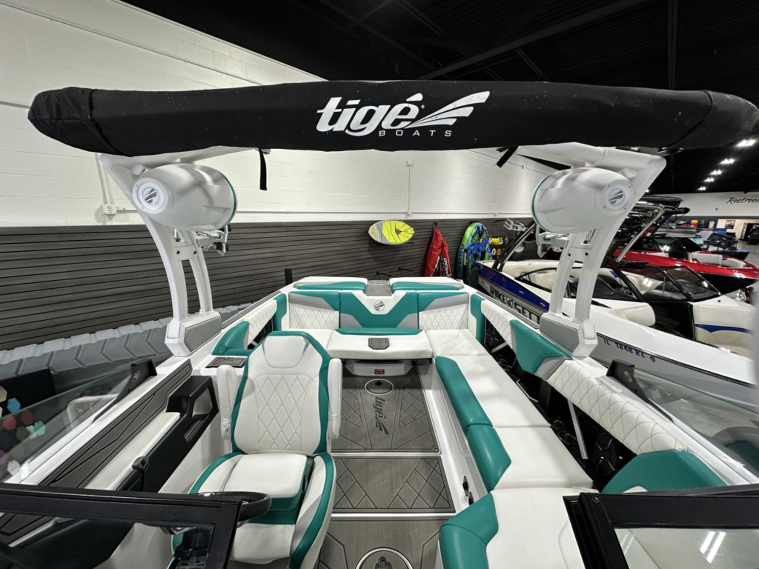 2022 Tige Z3 with Trailer