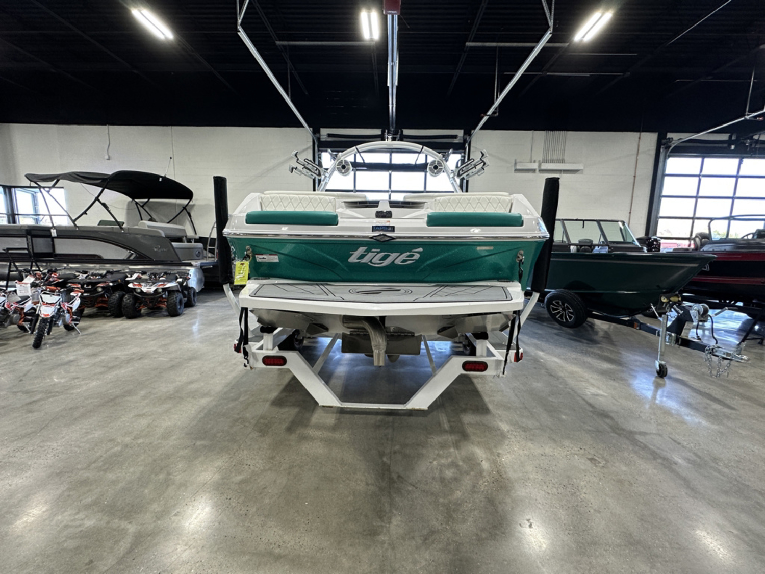 2022 Tige Z3 with Trailer