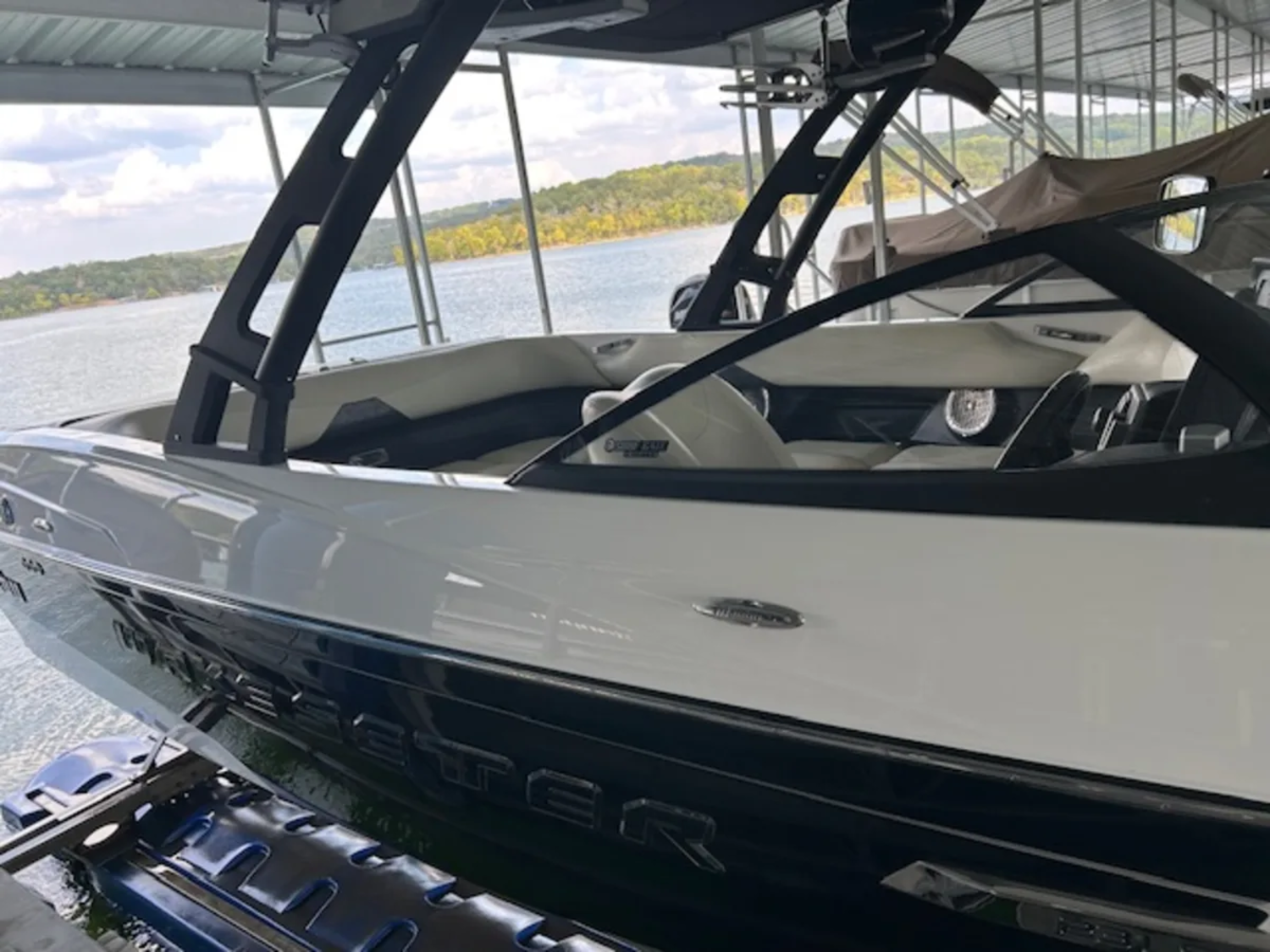 2015 Malibu Boats Wakesetter 23 LSV for sale in Galena, Missouri