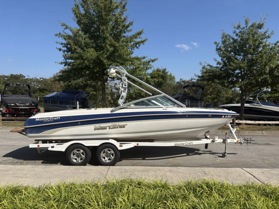 2003 Mastercraft Boats Maristar 230 for sale in Knoxville, Tennessee