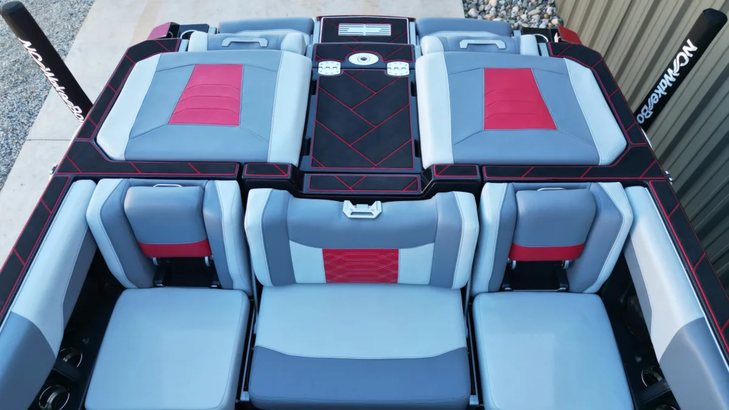 2023 Malibu Wakesetter 25 LSV