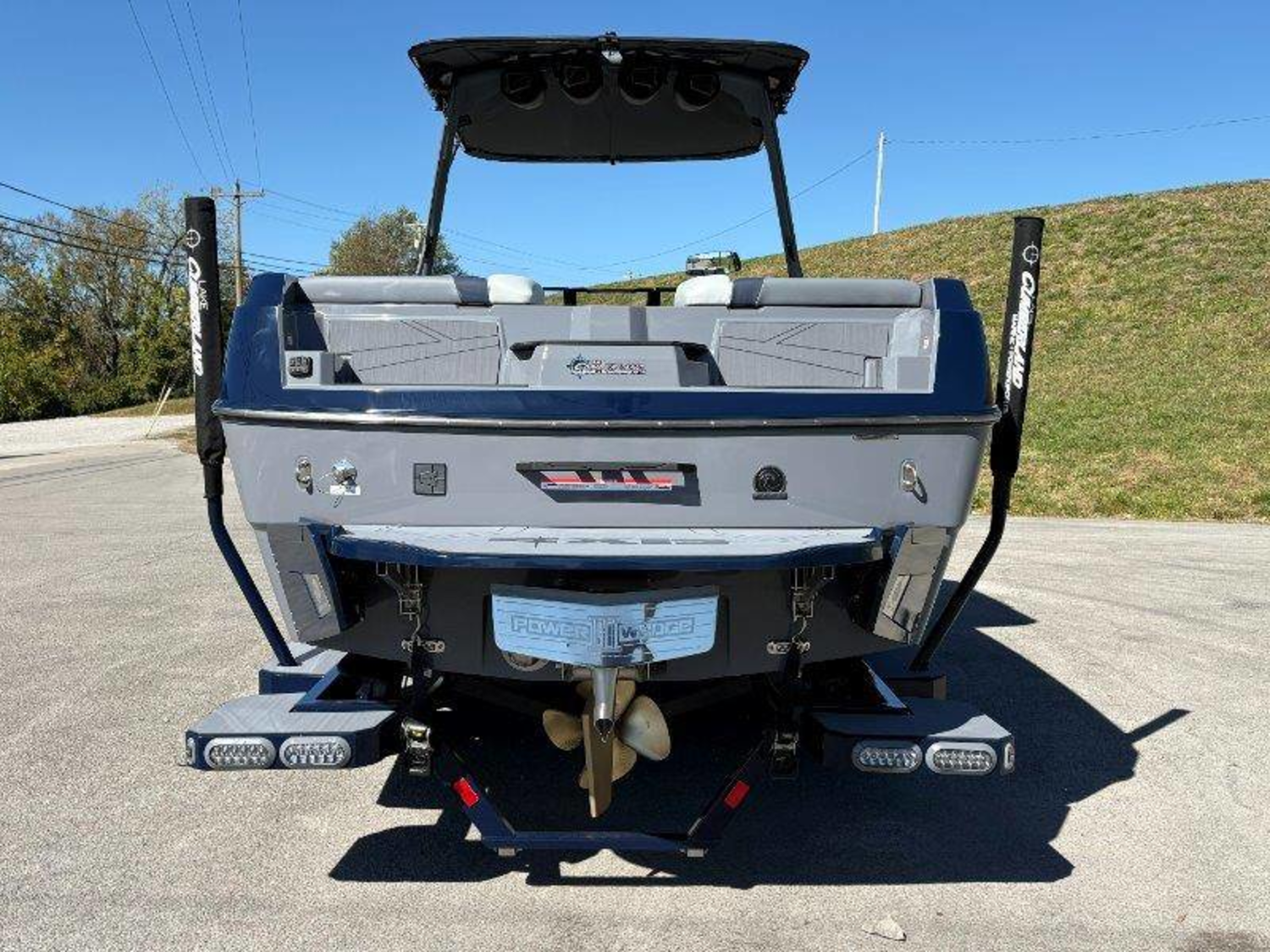 2026 Axis T250