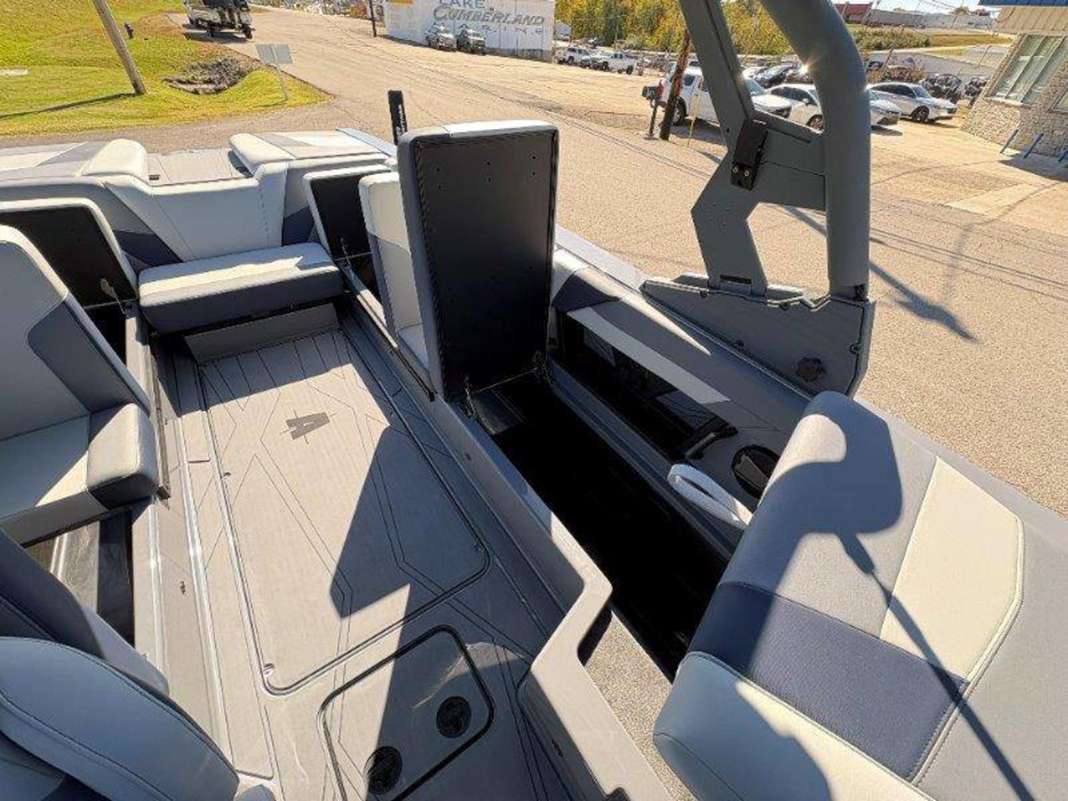 2026 Axis T250