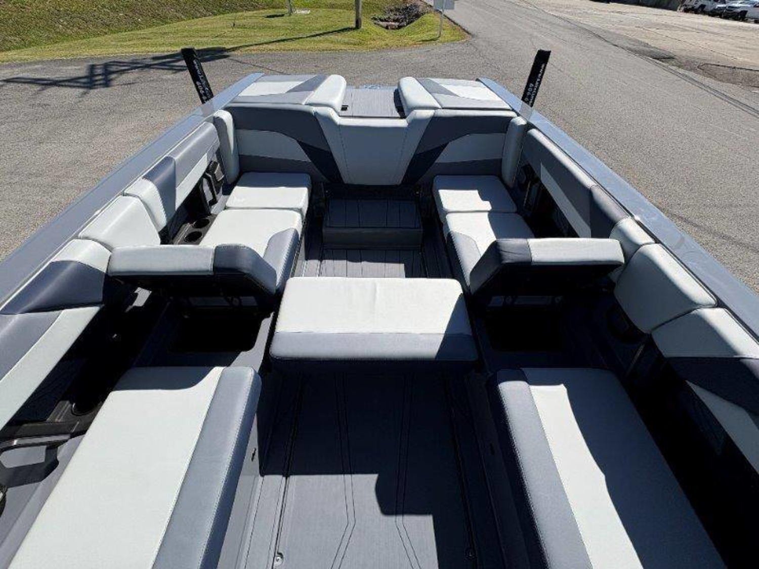 2026 Axis T250