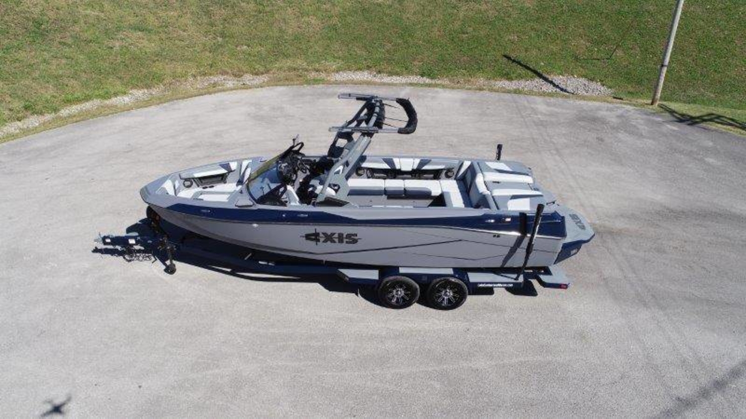 2026 Axis T250