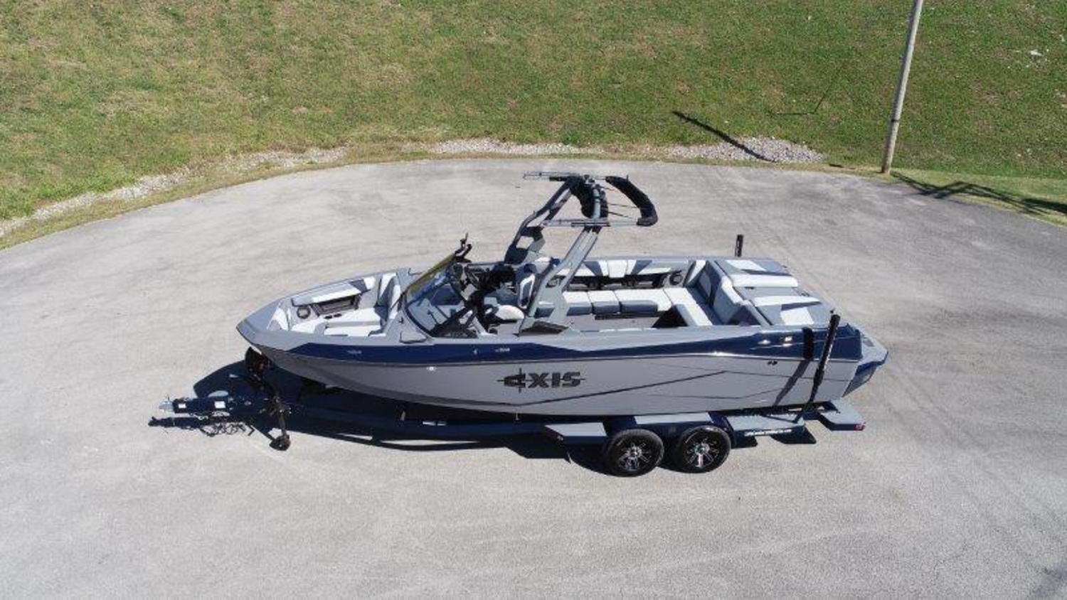 2026 Axis T250