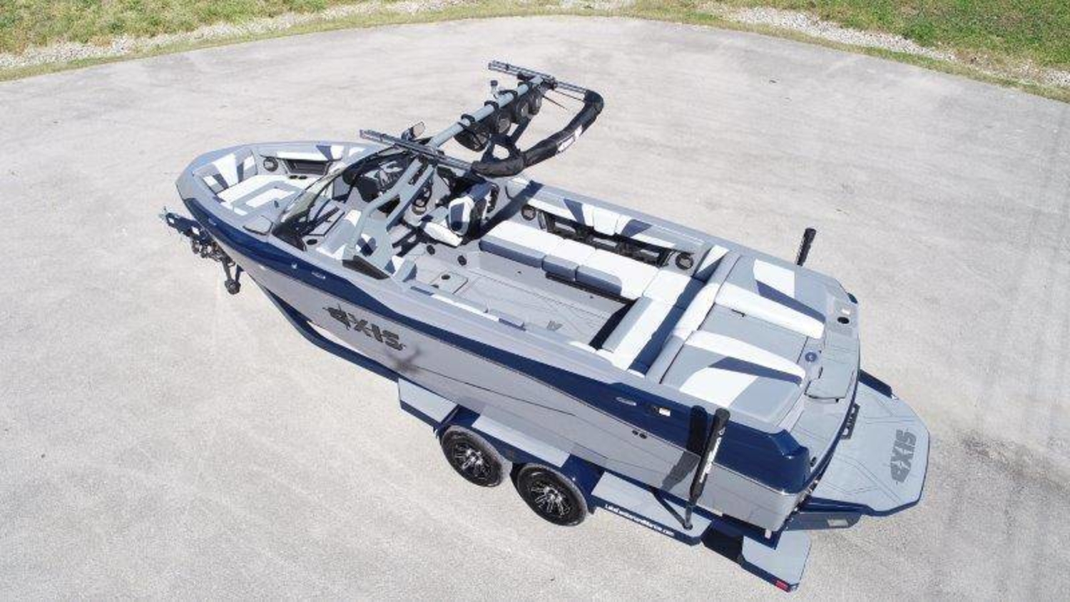 2026 Axis T250