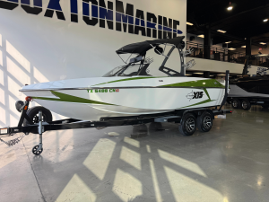 2014 Axis Boats T22 for sale in Lewisville, Texas