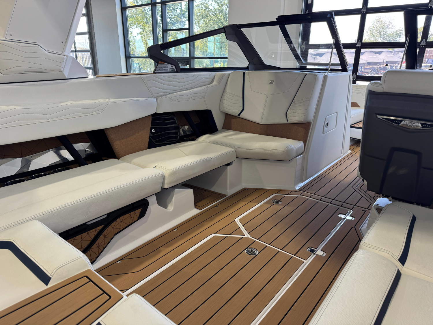 2025 Nautique Super Air Nautique G23