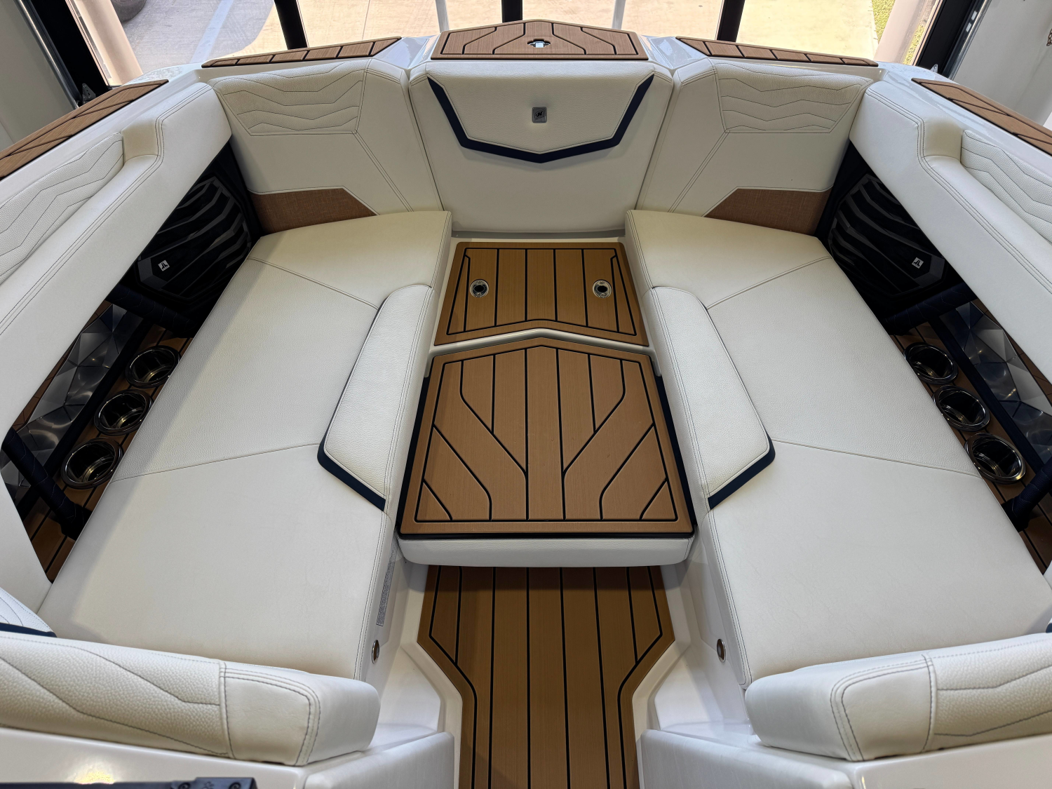 2025 Nautique Super Air Nautique G23