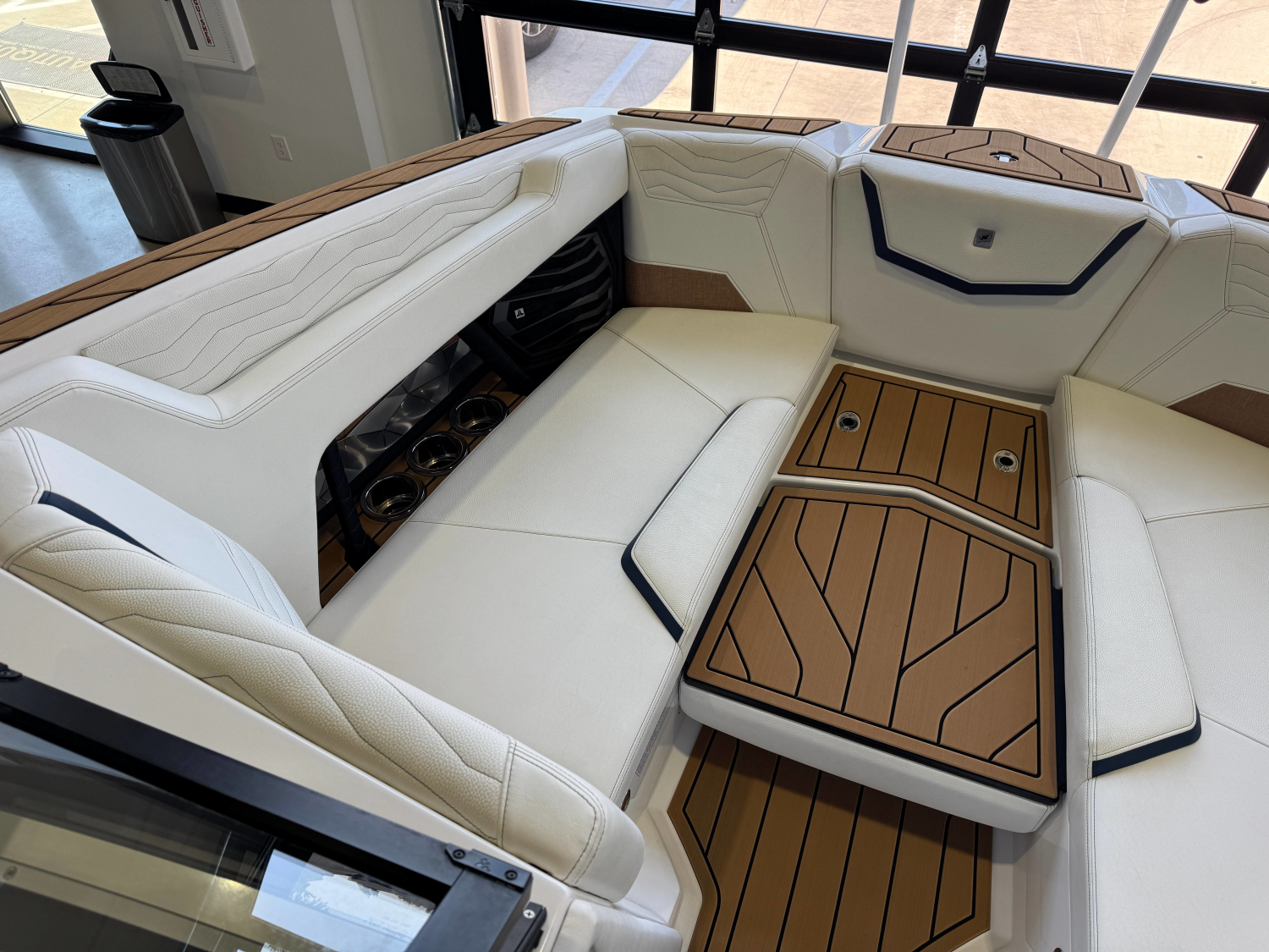 2025 Nautique Super Air Nautique G23