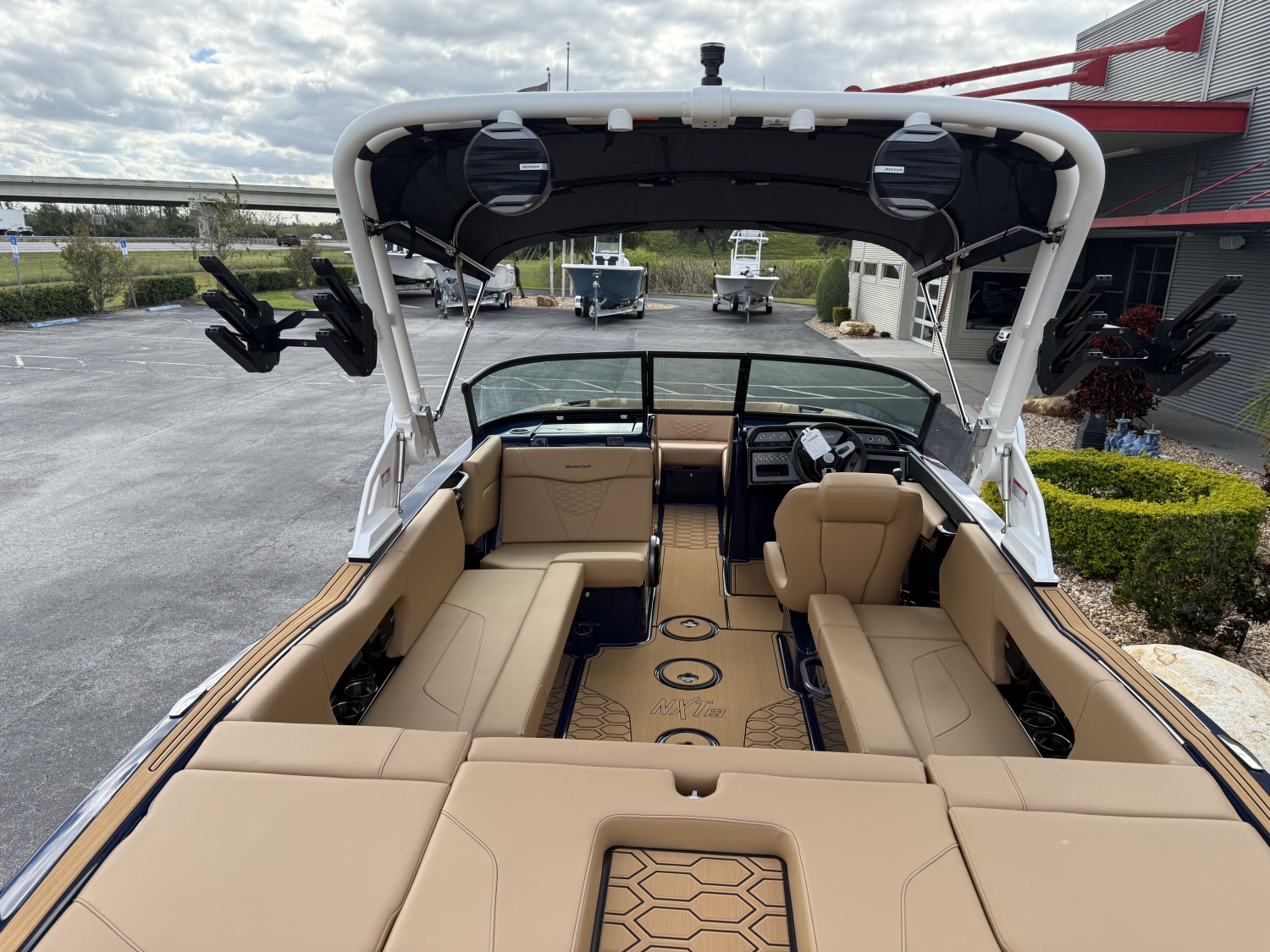 2026 MasterCraft NXT22