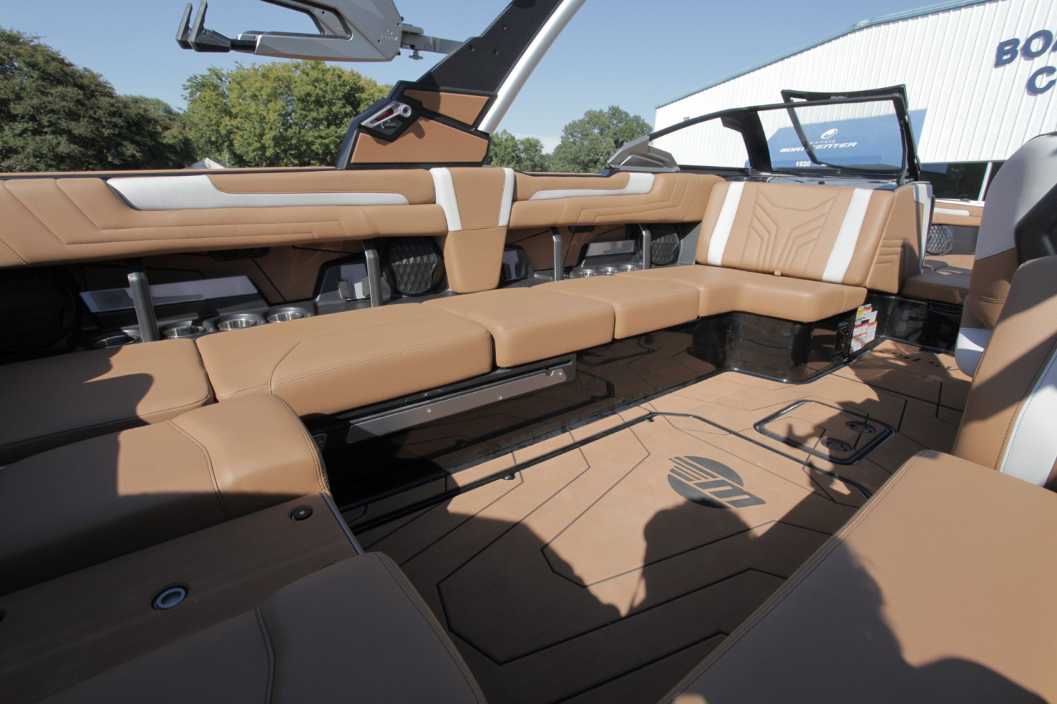 2026 Malibu Wakesetter 25 LSV