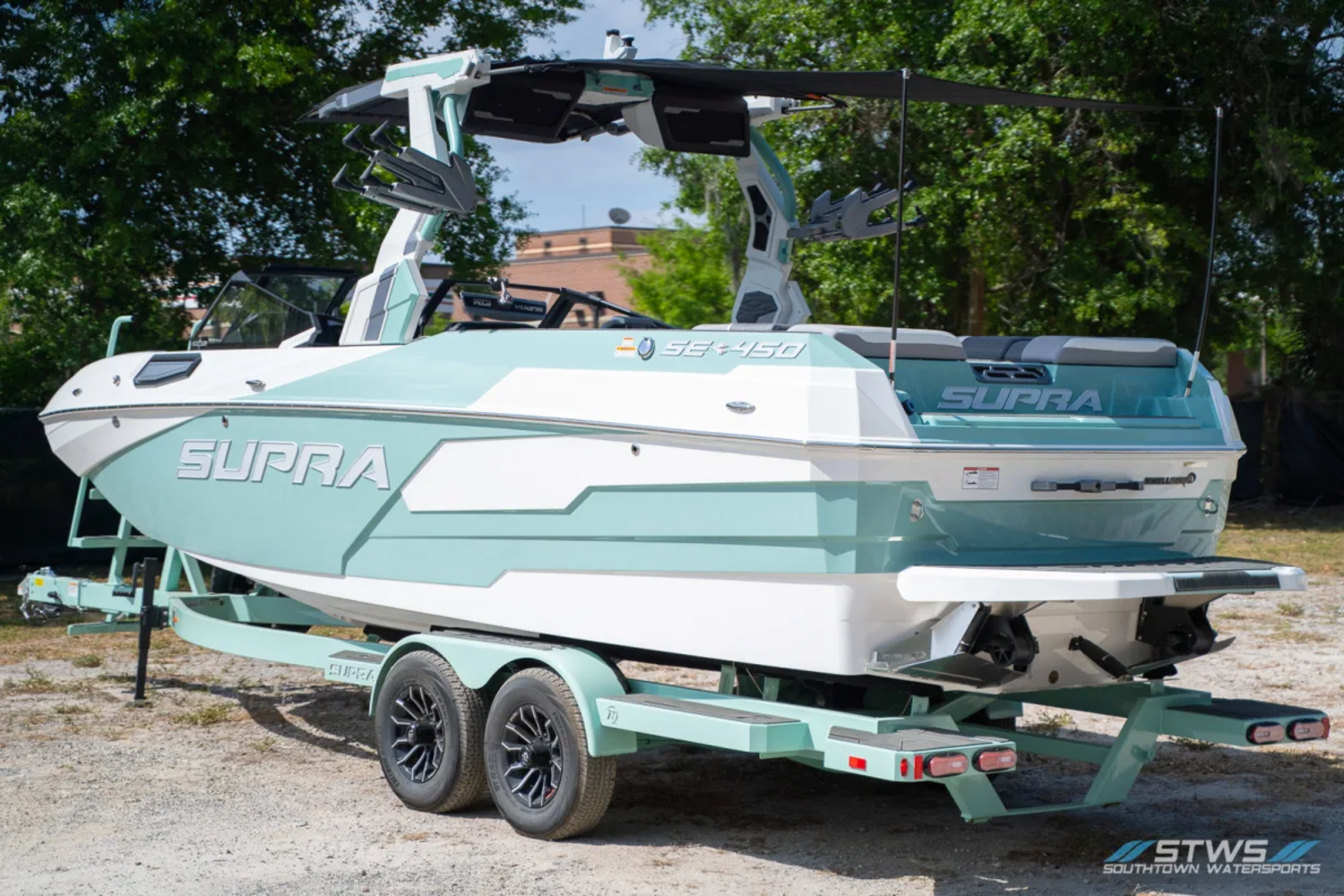 New Supra SE 450 2025 – Spearmint / Pure White