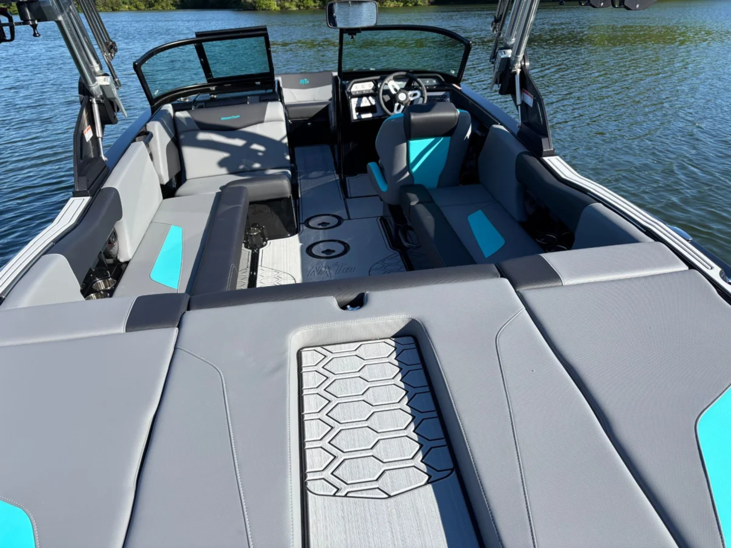 2025 MasterCraft NXT22