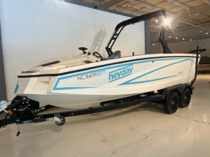 2017 Heyday Boats WT-2 for sale in CORNELIUS, North Carolina
