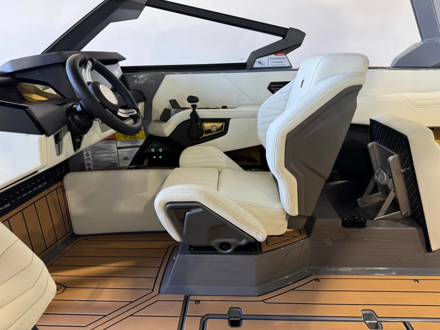 2025-nautique-g23-111151-image24