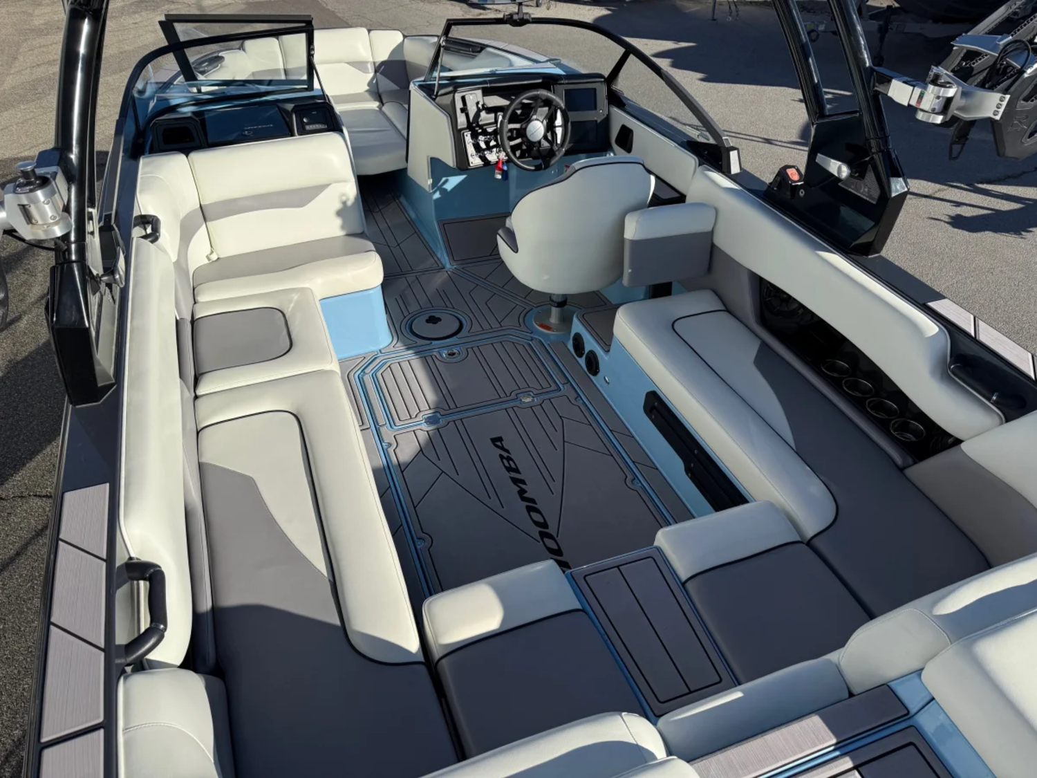 2024 23' Moomba MOJO Bowrider