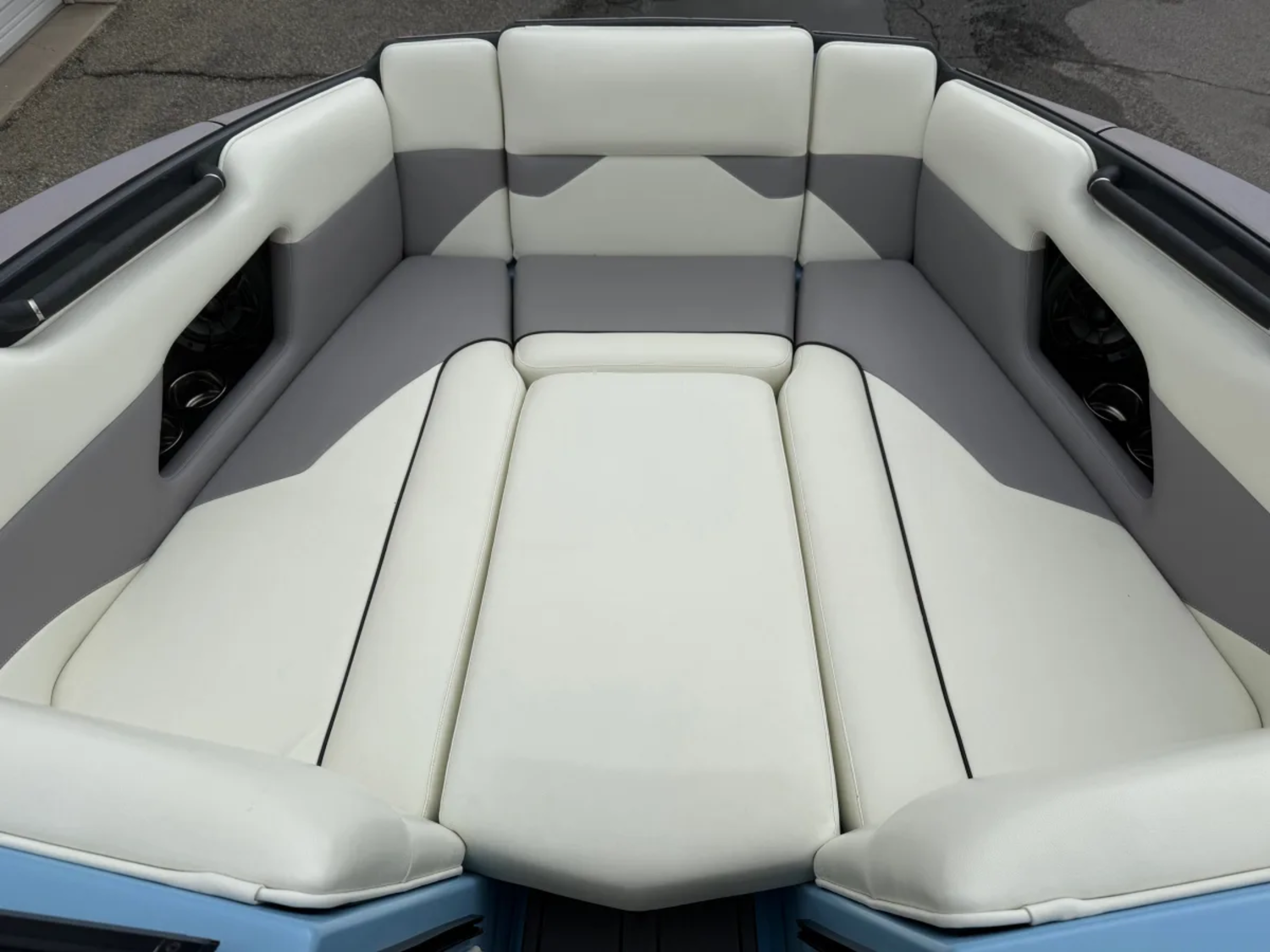 2024 23' Moomba MOJO Bowrider