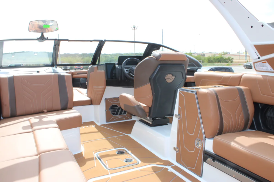 2026 Malibu Boats Wakesetter 25 LSV for sale in New Braunfels, Texas