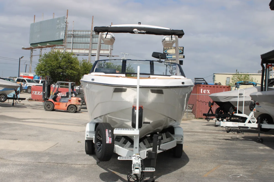 2026 Malibu Boats Wakesetter 25 LSV for sale in New Braunfels, Texas