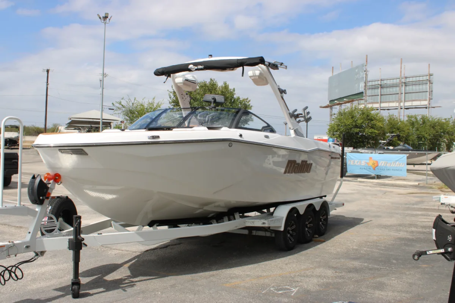 2026 Malibu Boats Wakesetter 25 LSV for sale in New Braunfels, Texas