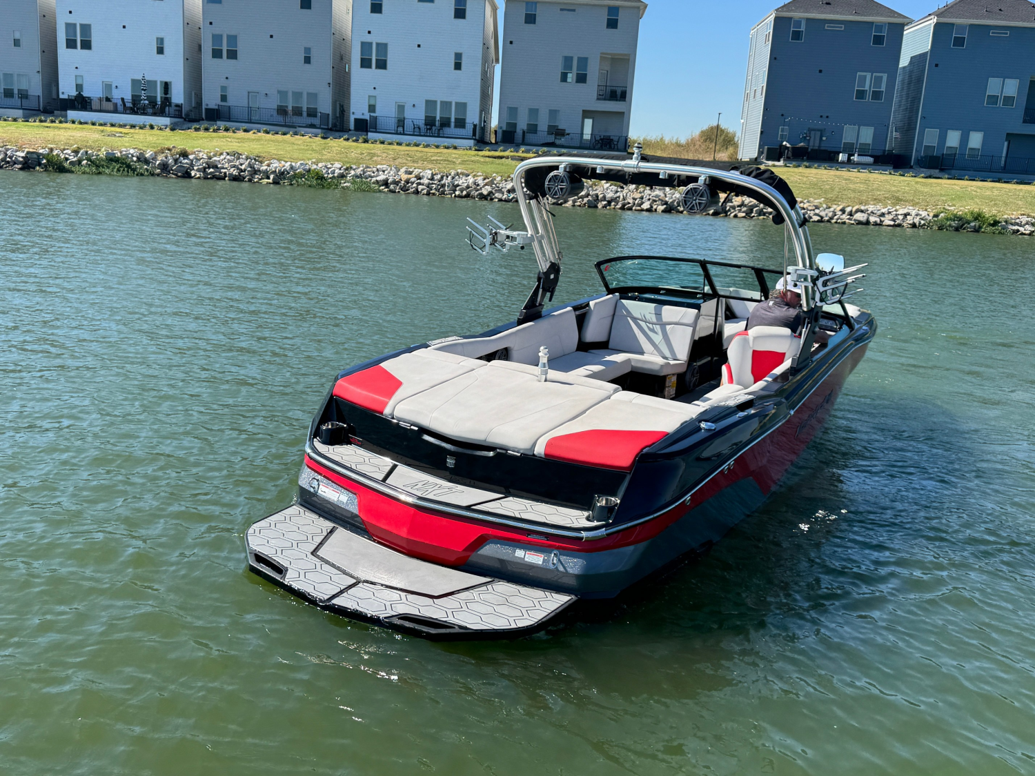 2021 MasterCraft NXT24