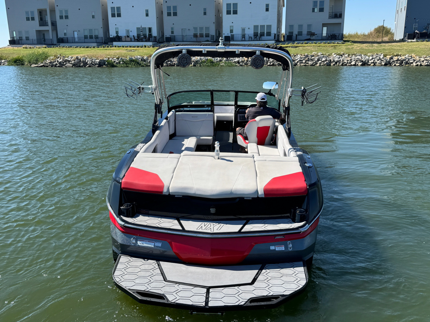2021 MasterCraft NXT24