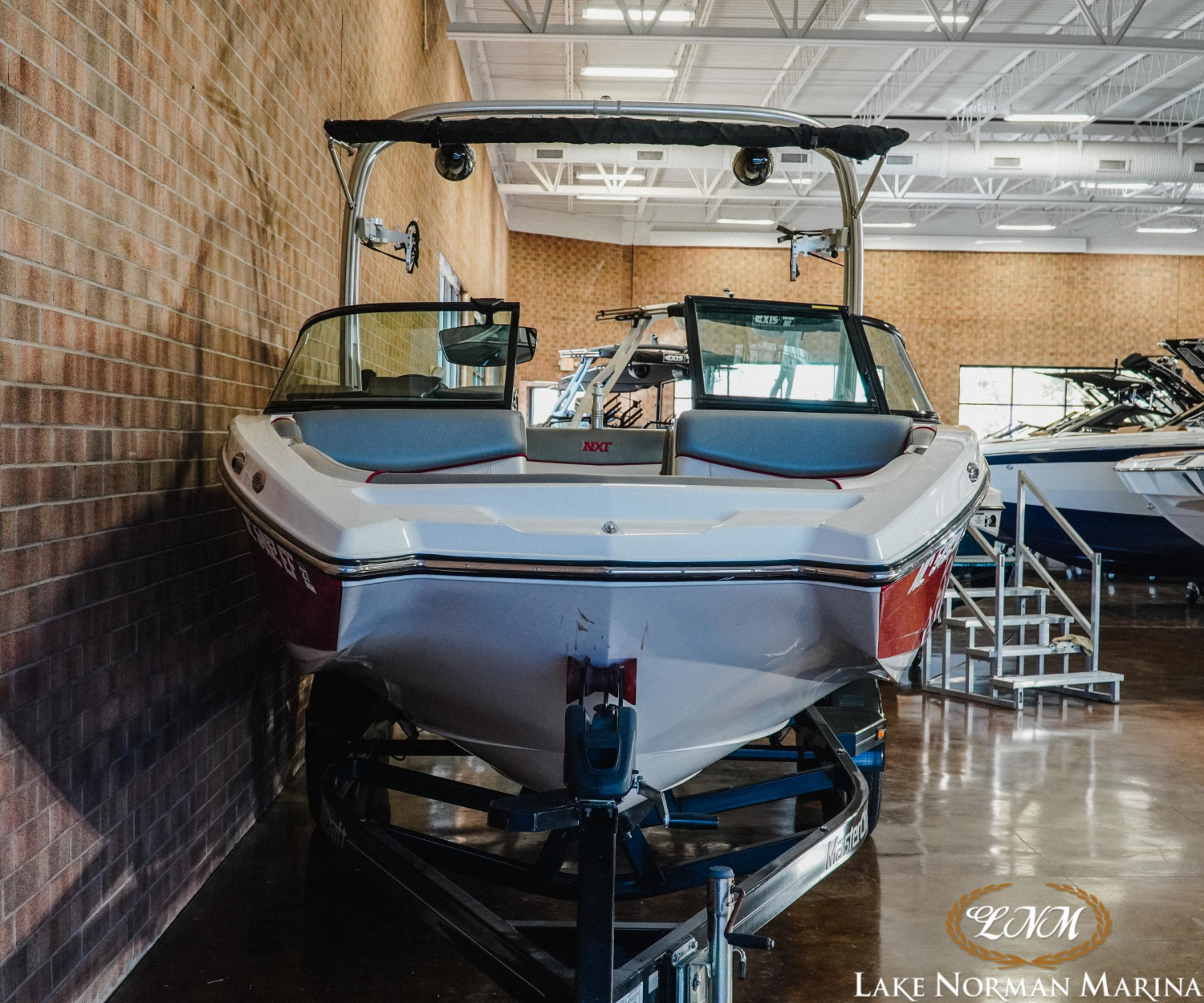 2016 Mastercraft NXT22