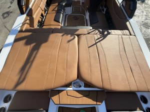 2026 Malibu Boats 21 LX for sale in Fontana, Wisconsin