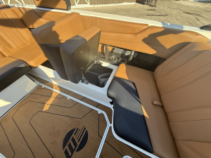 2026 Malibu Boats 21 LX for sale in Fontana, Wisconsin