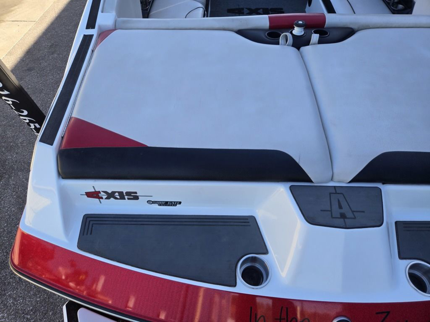 2014 Axis Wake Research A24