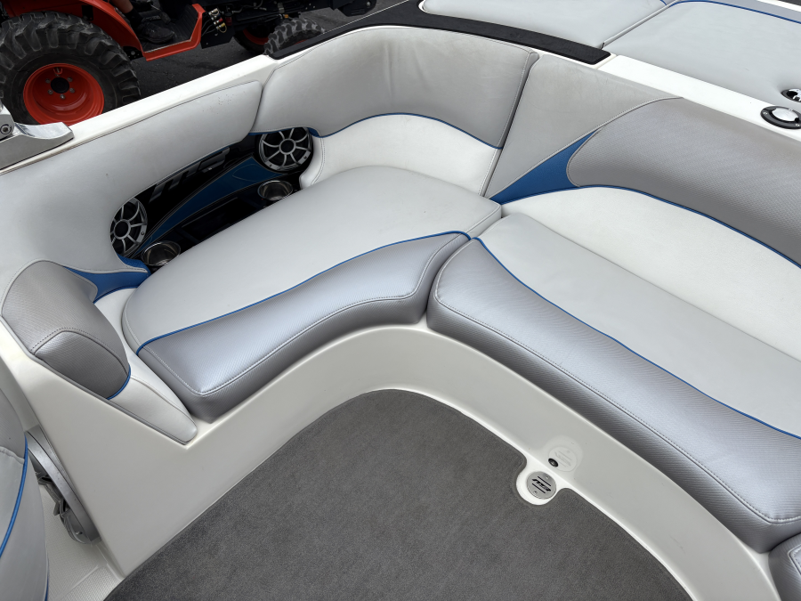 2012 MB Sports Boats B52 21 for sale in Fenton, Michigan