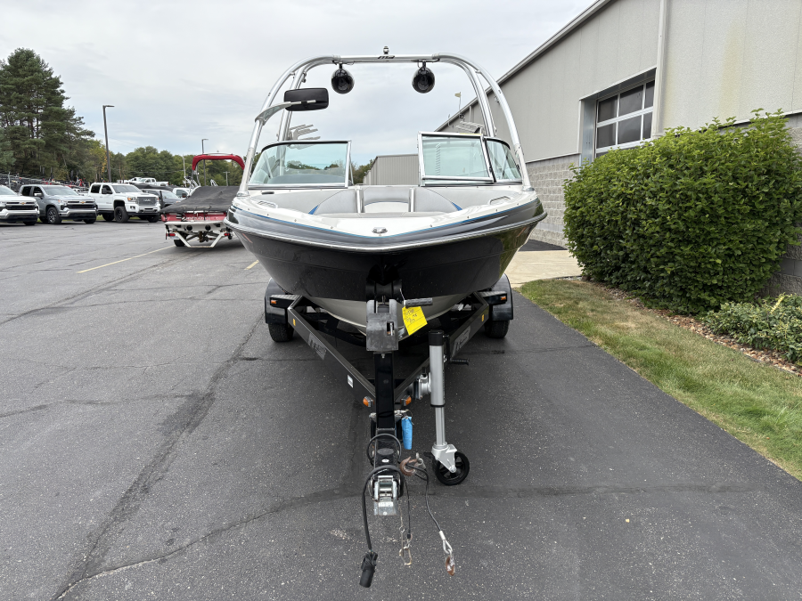 2012 MB Sports Boats B52 21 for sale in Fenton, Michigan